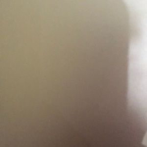 Meet your Posher, Zenia